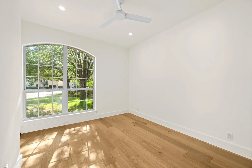 2504 Sonoma Cove Austin TX 78738