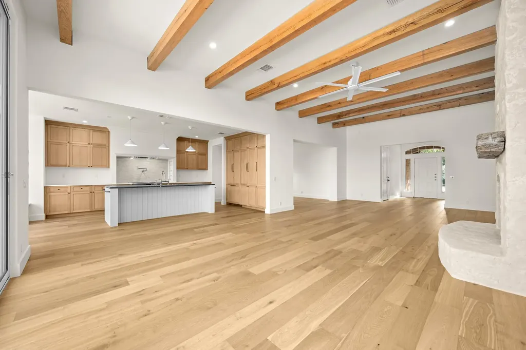 2504 Sonoma Cove Austin TX 78738