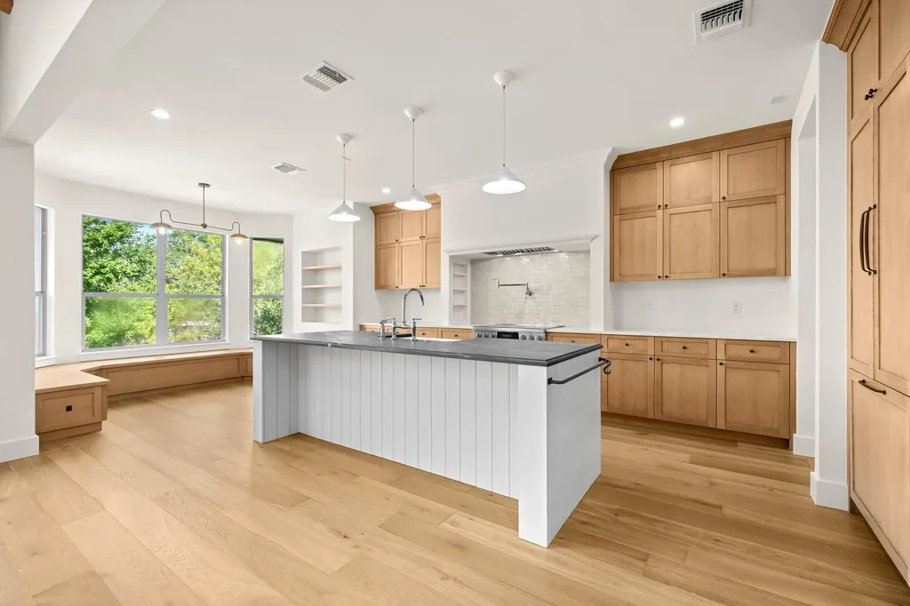 2504 Sonoma Cove Austin TX 78738
