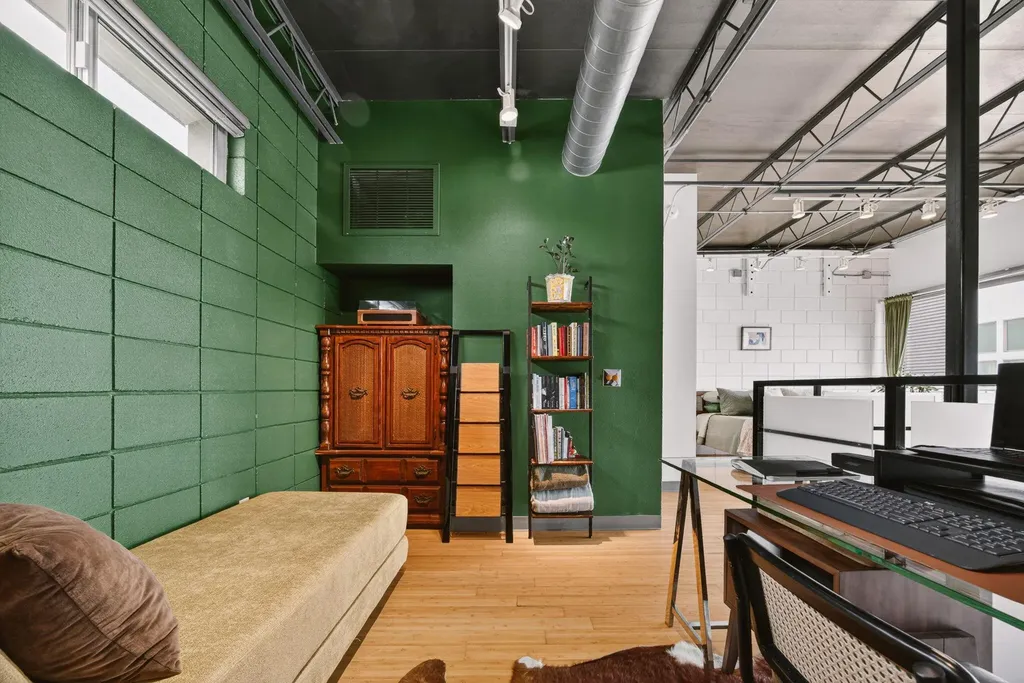 4801 S Congress Avenue Austin TX 78745