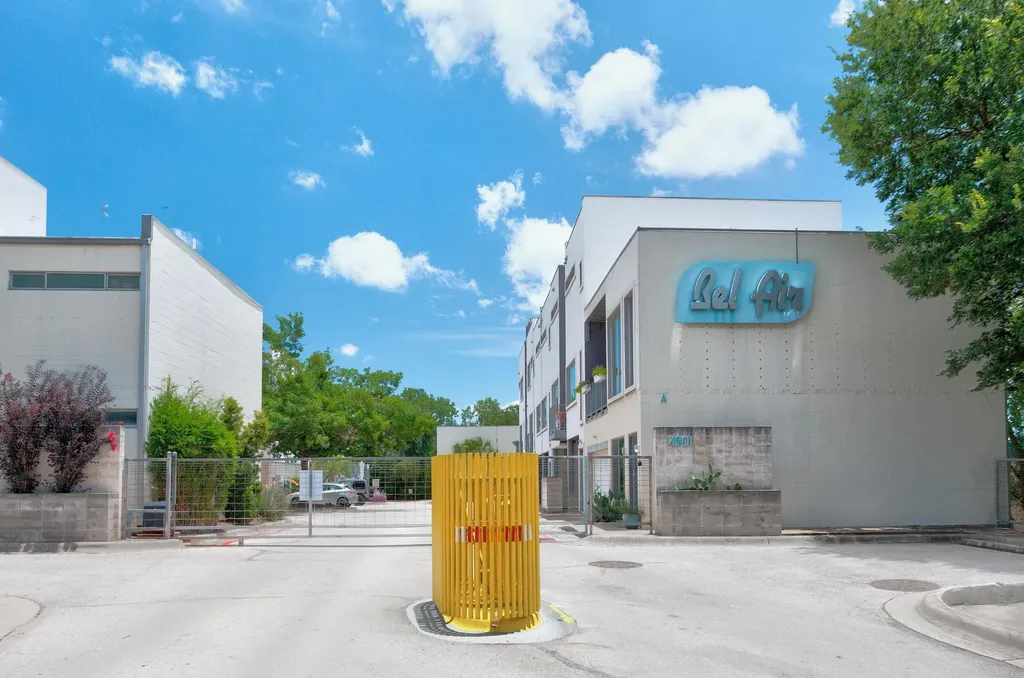 4801 S Congress Avenue Austin TX 78745
