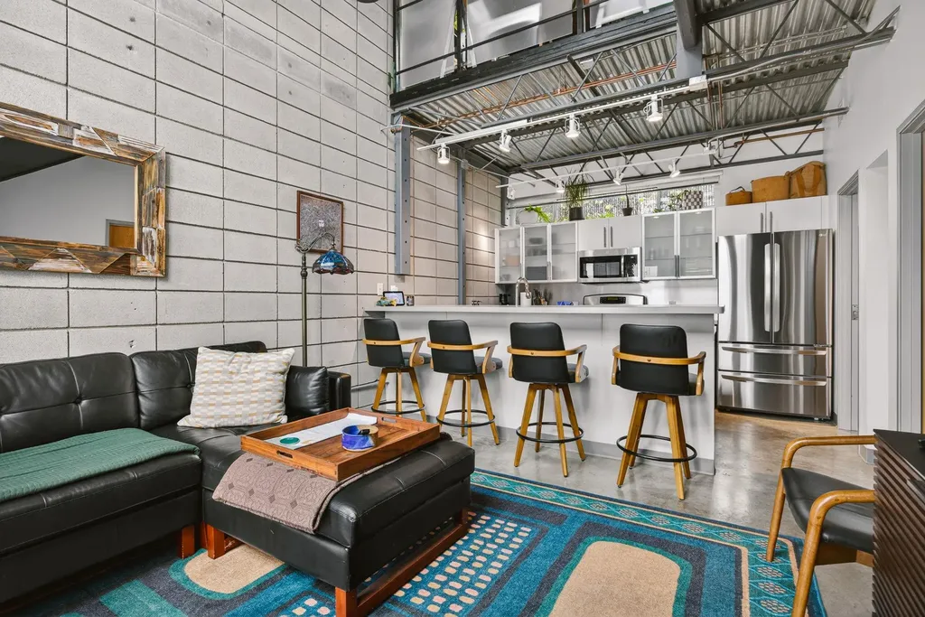 4801 S Congress Avenue Austin TX 78745