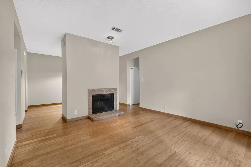 11970 Jollyville Road Austin TX 78759