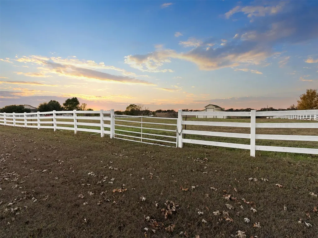233 Courtnees Way Georgetown TX 78626