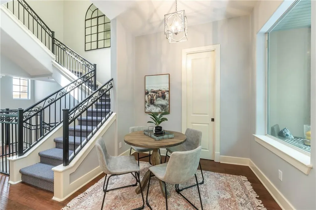1529 Barton Springs Road Austin TX 78704
