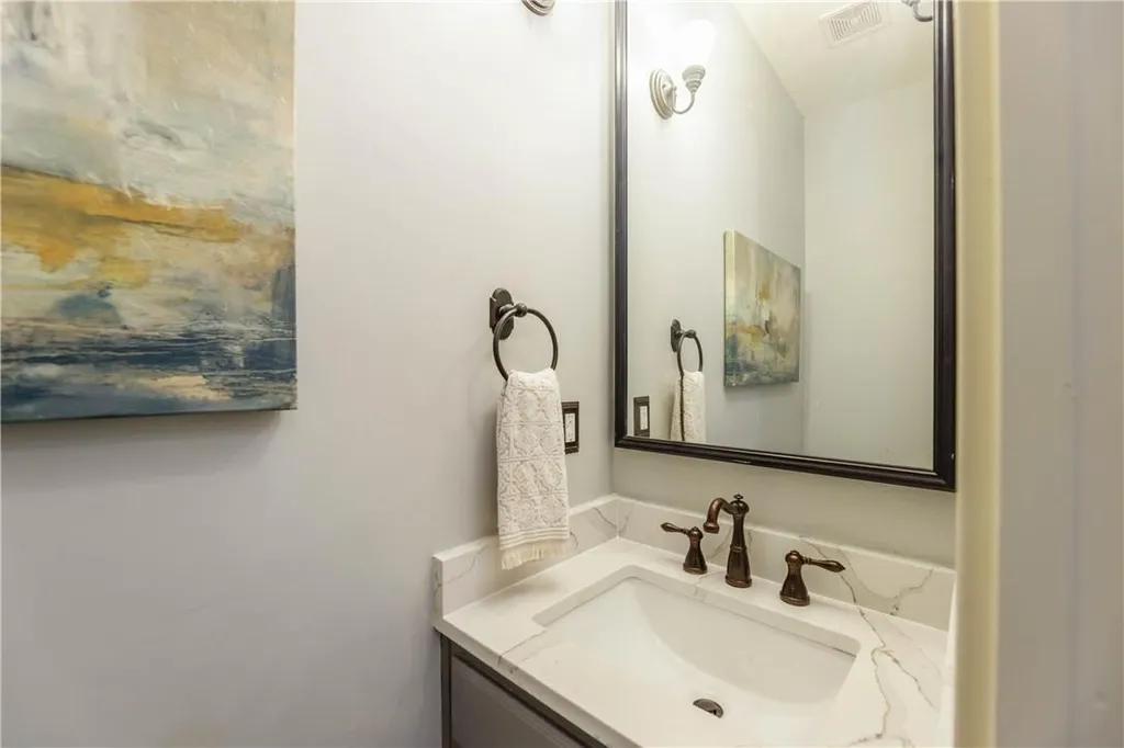1529 Barton Springs Road Austin TX 78704