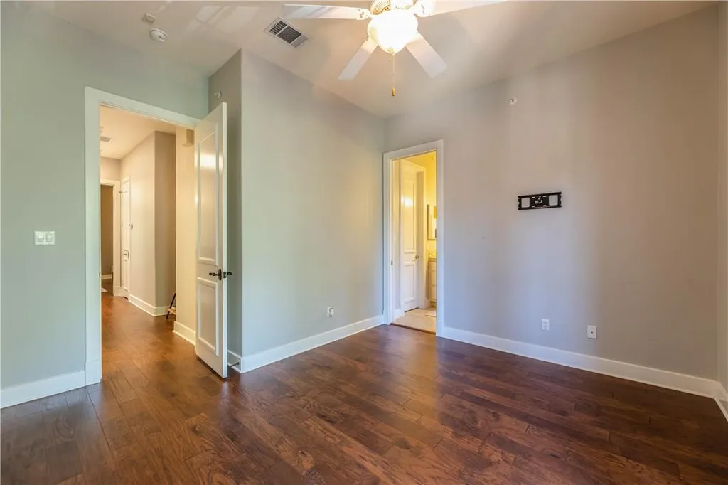 1529 Barton Springs Road Austin TX 78704