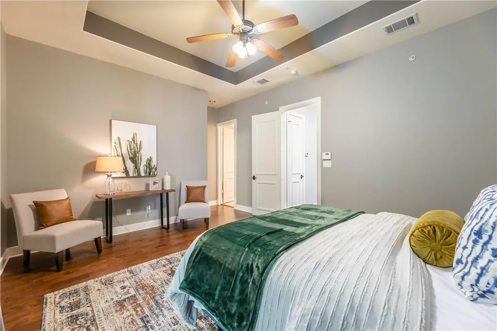 1529 Barton Springs Road Austin TX 78704