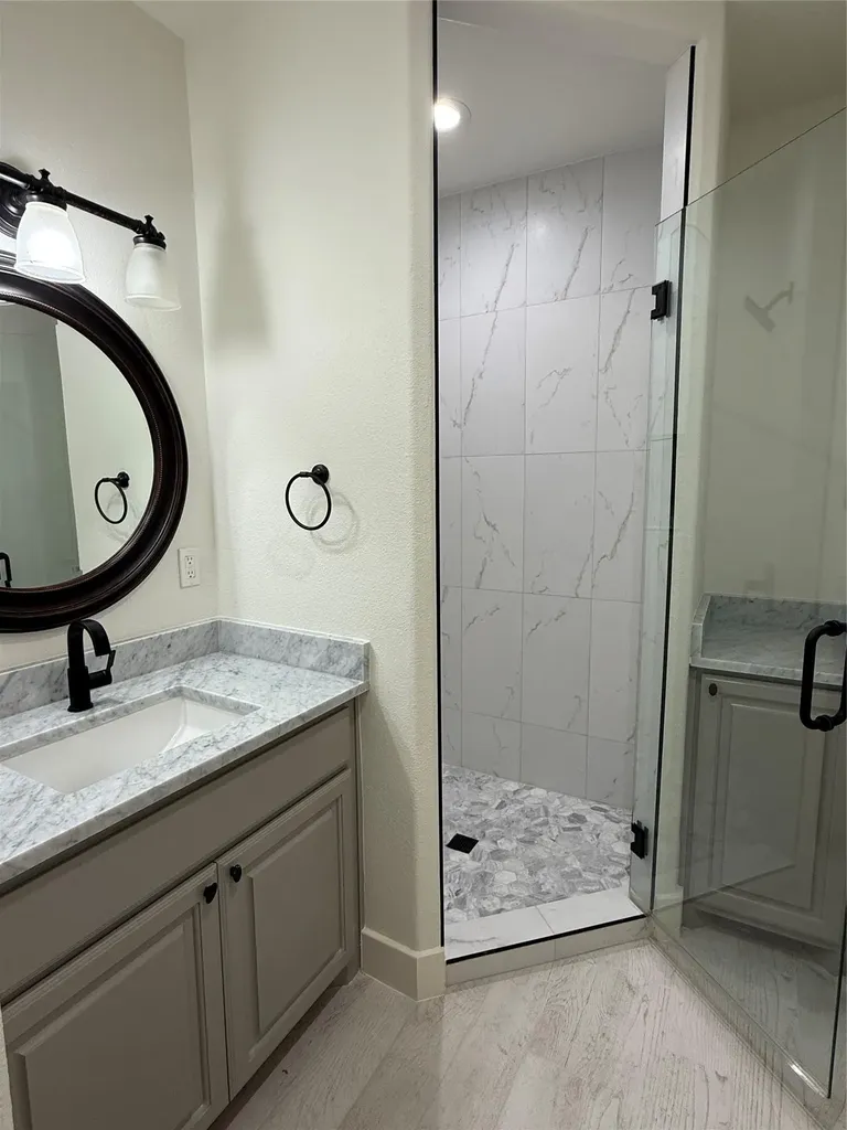 1529 Barton Springs Road Austin TX 78704
