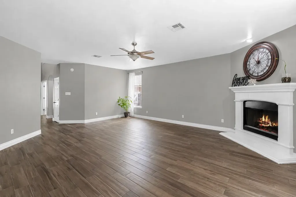 1114 Canyon Maple Road Pflugerville TX 78660
