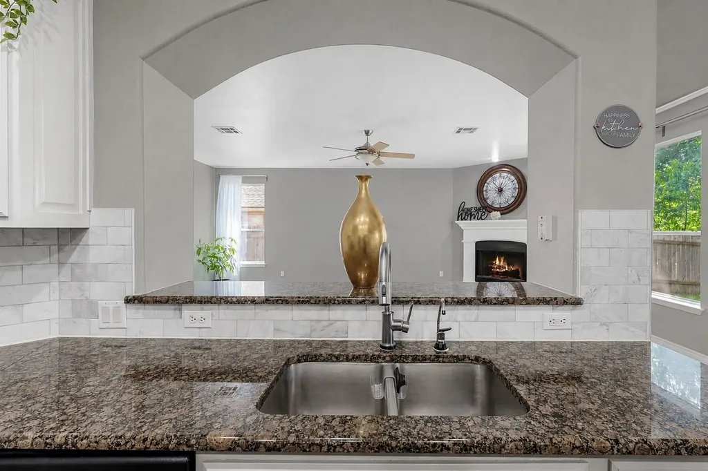 1114 Canyon Maple Road Pflugerville TX 78660