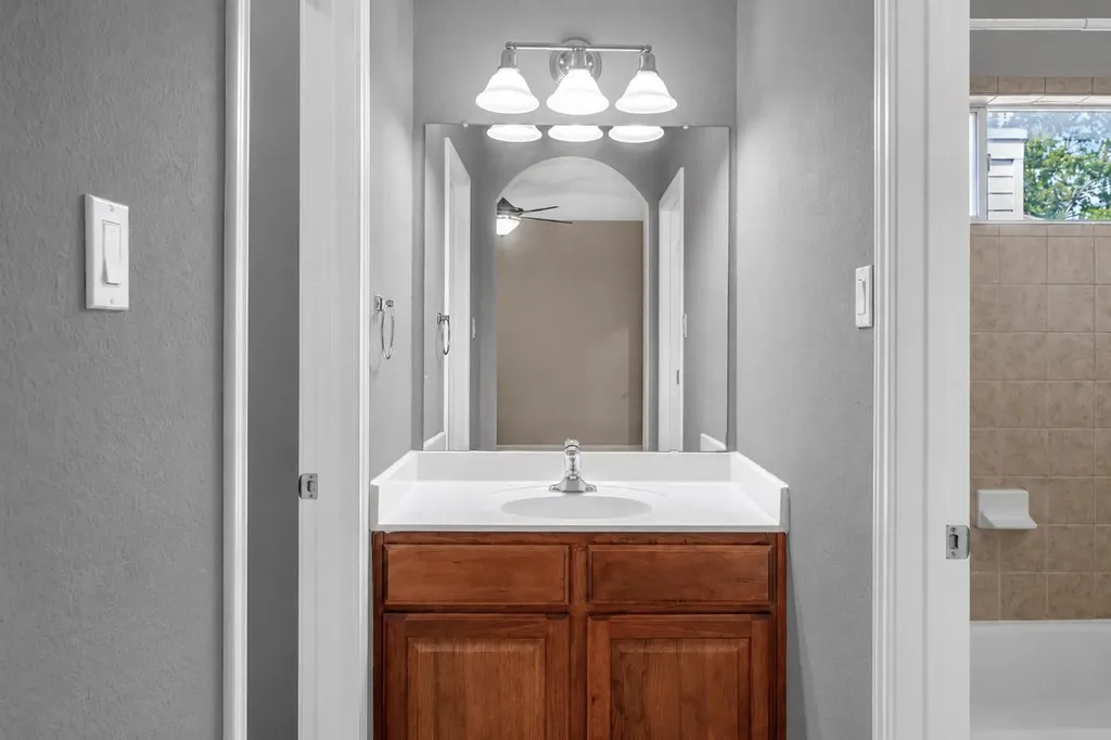1114 Canyon Maple Road Pflugerville TX 78660