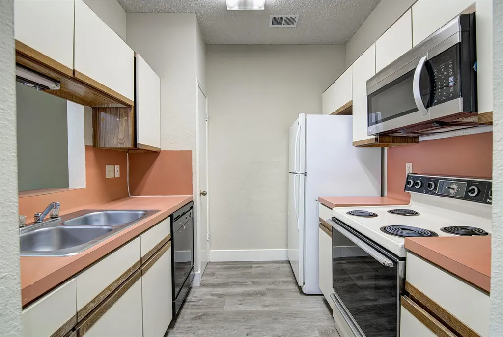 2804 Rio Grande Street Austin TX 78705
