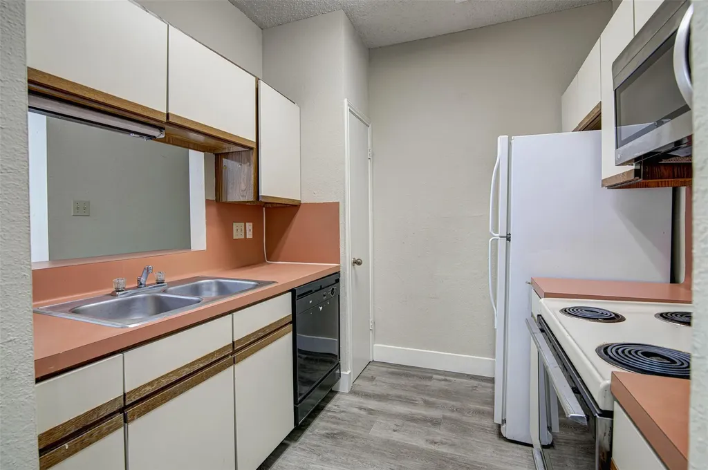 2804 Rio Grande Street Austin TX 78705