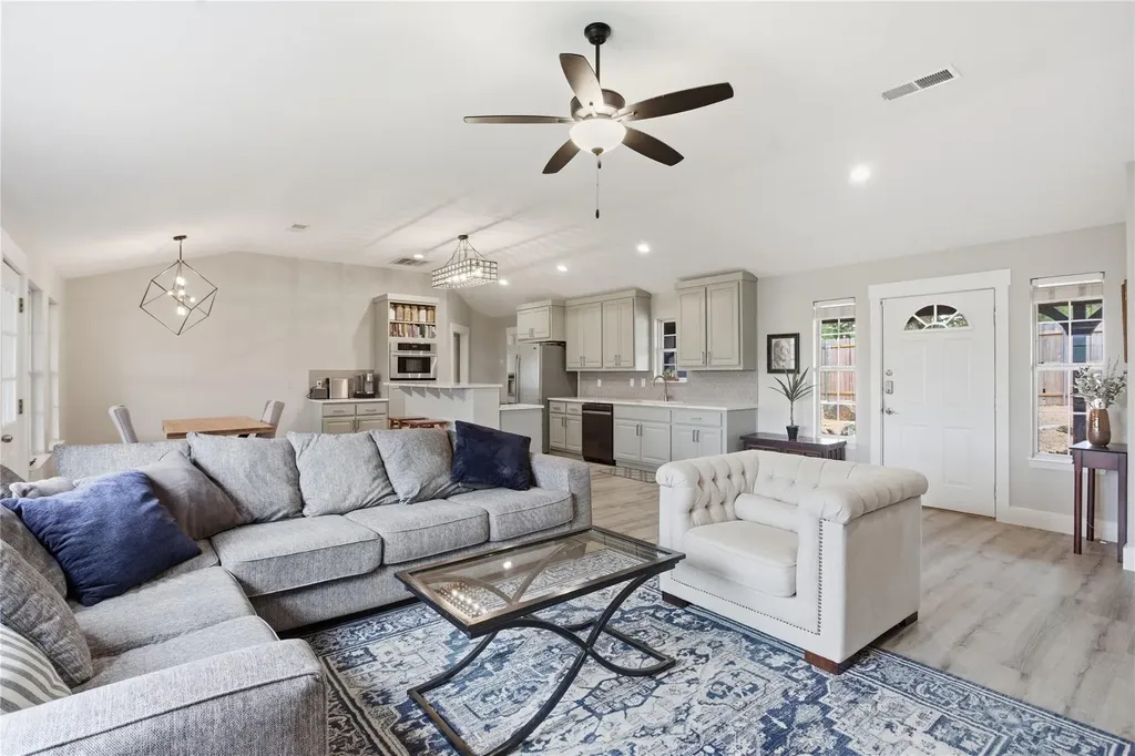 15200 Storm Drive Austin TX 78734