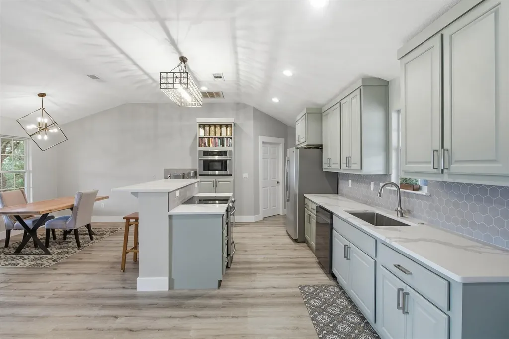 15200 Storm Drive Austin TX 78734