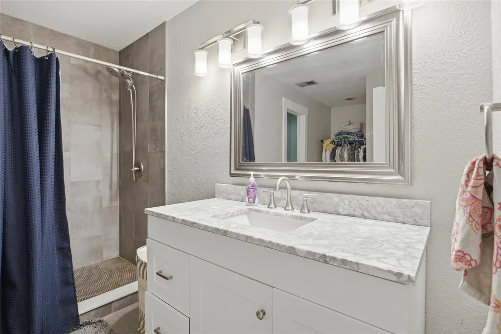 15200 Storm Drive Austin TX 78734
