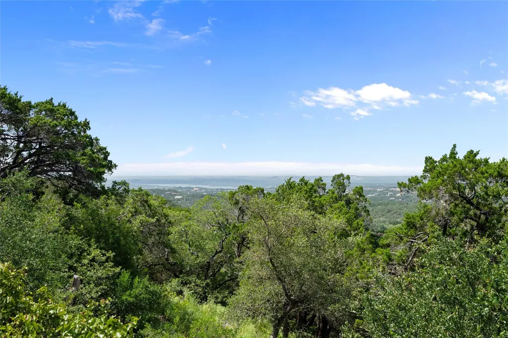 19627 Tyler Trail Jonestown TX 78645