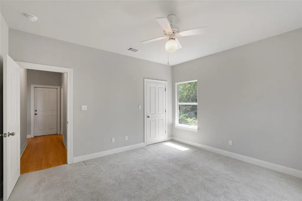 19627 Tyler Trail Jonestown TX 78645