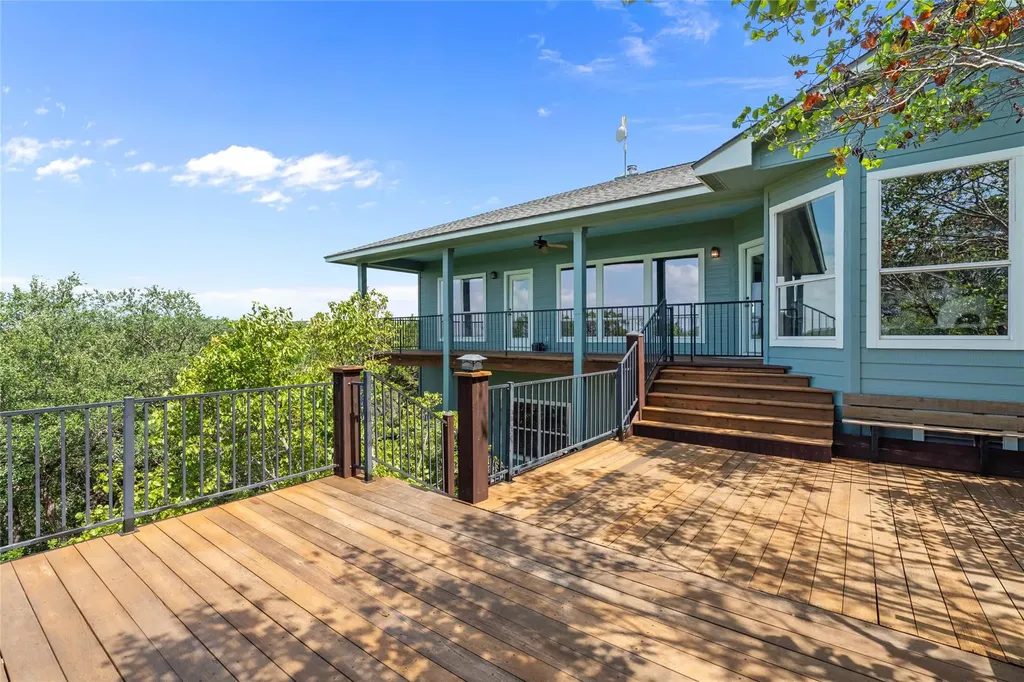 19627 Tyler Trail Jonestown TX 78645