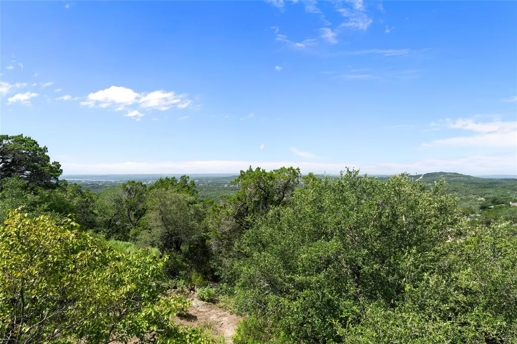 19627 Tyler Trail Jonestown TX 78645