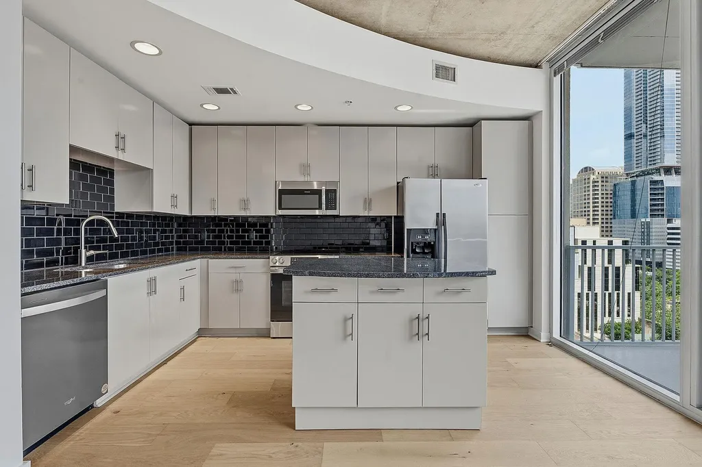 360 Nueces Street Austin TX 78701