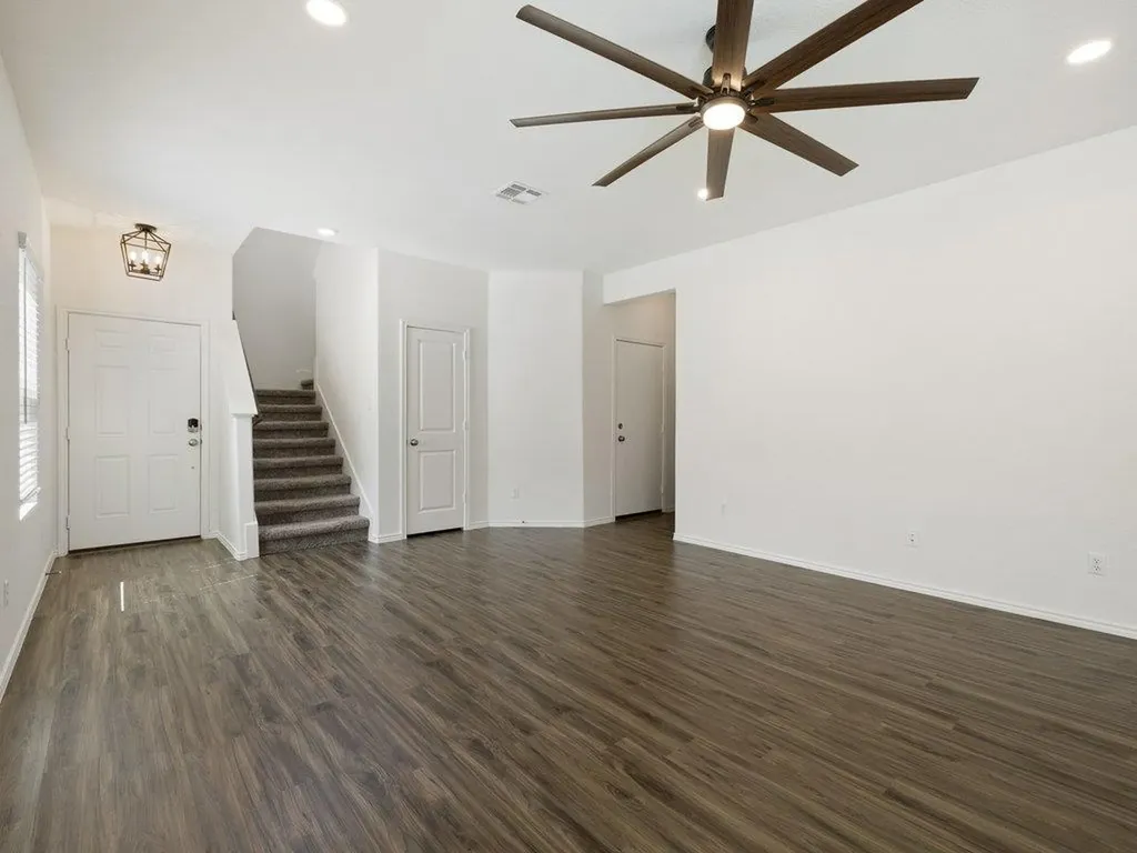 141 High Plains Pass Liberty Hill TX 78642