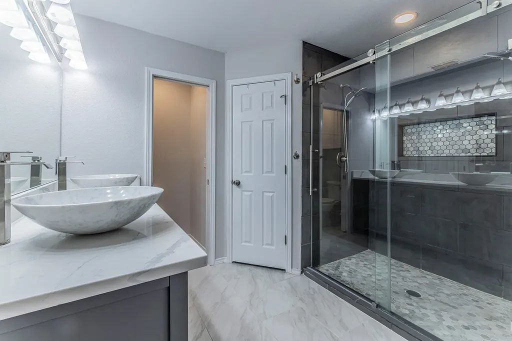 2402 Susan Lane Leander TX 78641