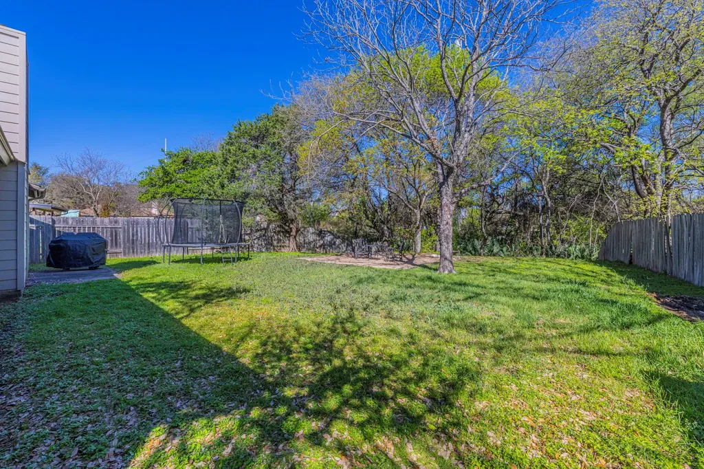2402 Susan Lane Leander TX 78641