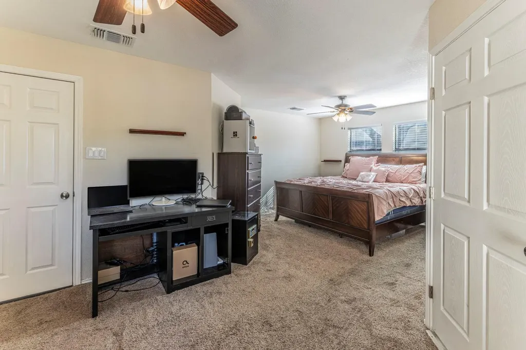 2402 Susan Lane Leander TX 78641