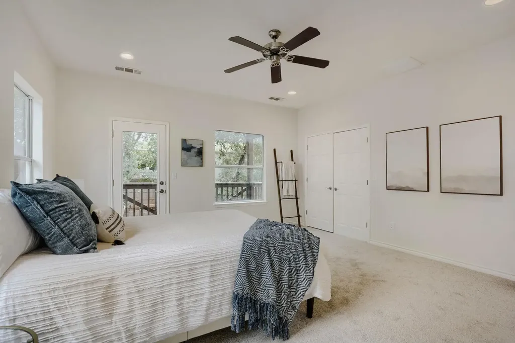 2109 Newfield Lane Austin TX 78703