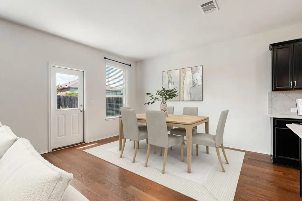 11708 Roscommon Trail Austin TX 78754