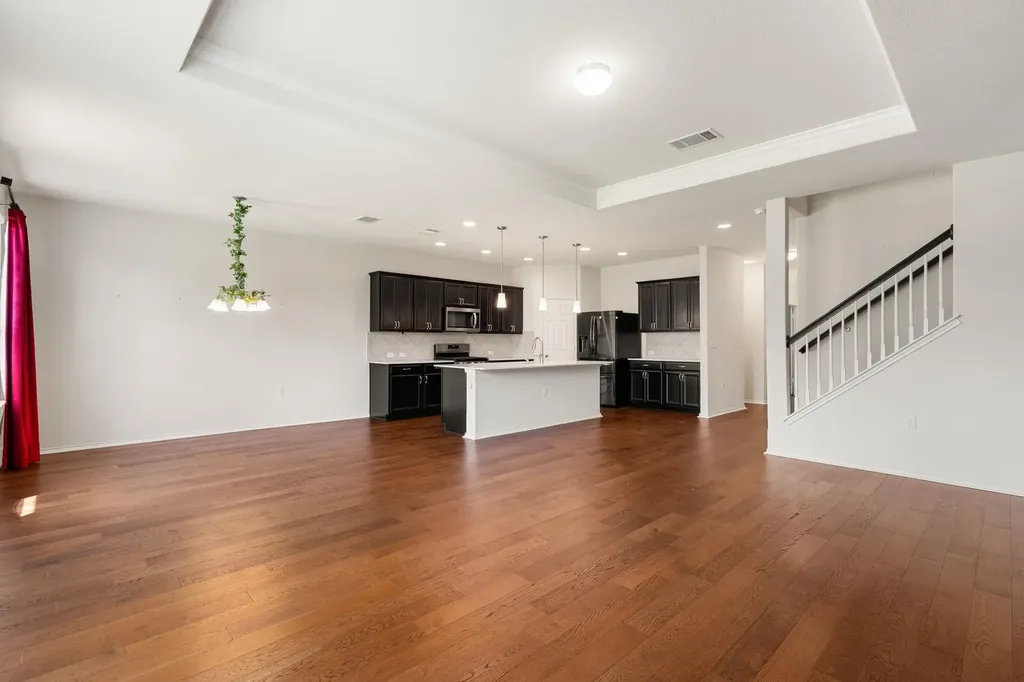 11708 Roscommon Trail Austin TX 78754