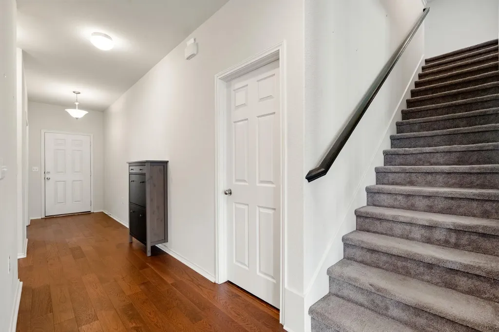 11708 Roscommon Trail Austin TX 78754