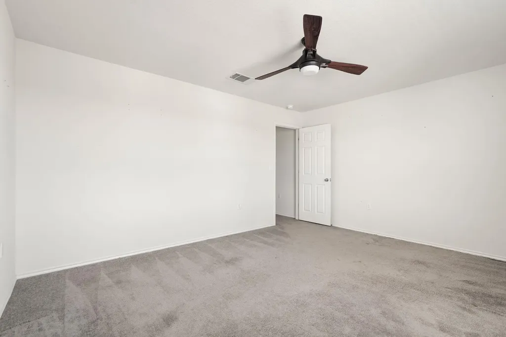 11708 Roscommon Trail Austin TX 78754