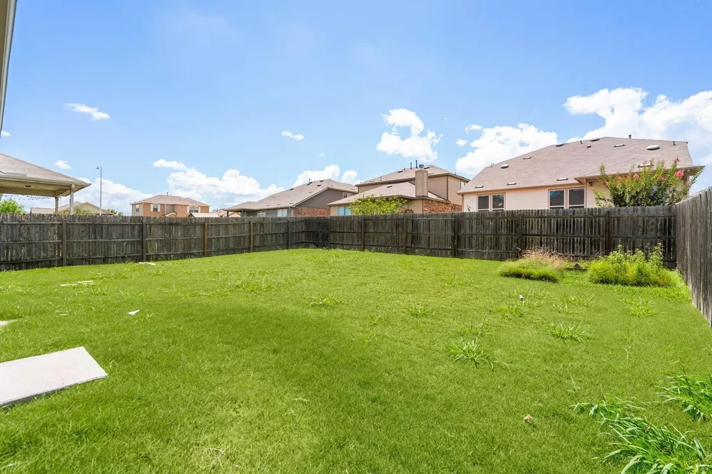 11708 Roscommon Trail Austin TX 78754