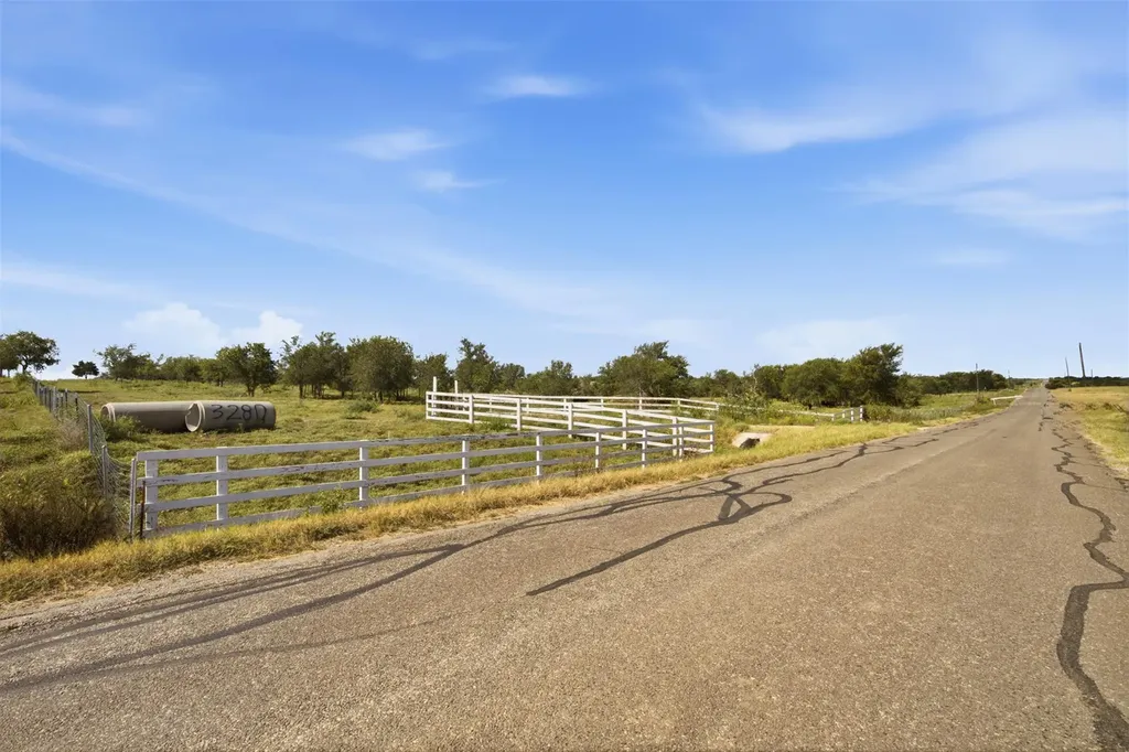 3280 County Road 466 Road Elgin TX 78621