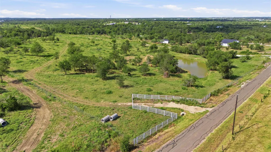 3280 County Road 466 Road Elgin TX 78621