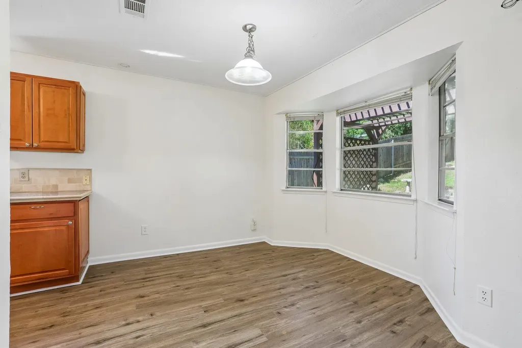 804 Spring Tree Street Round Rock TX 78681