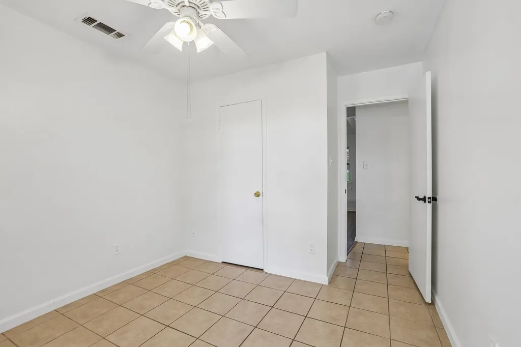 804 Spring Tree Street Round Rock TX 78681