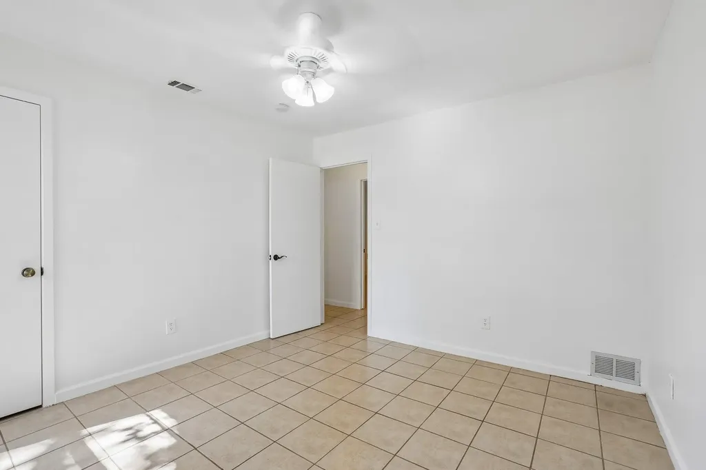 804 Spring Tree Street Round Rock TX 78681