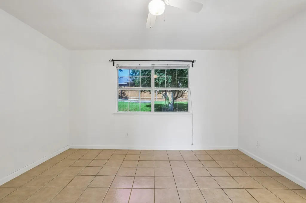 804 Spring Tree Street Round Rock TX 78681