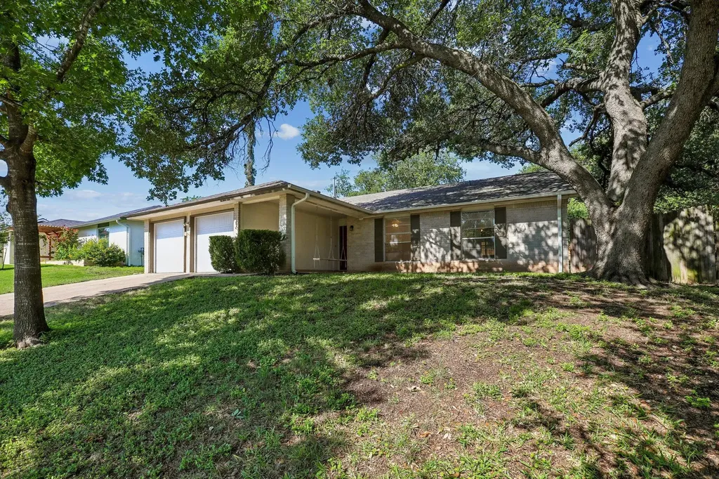 804 Spring Tree Street Round Rock TX 78681
