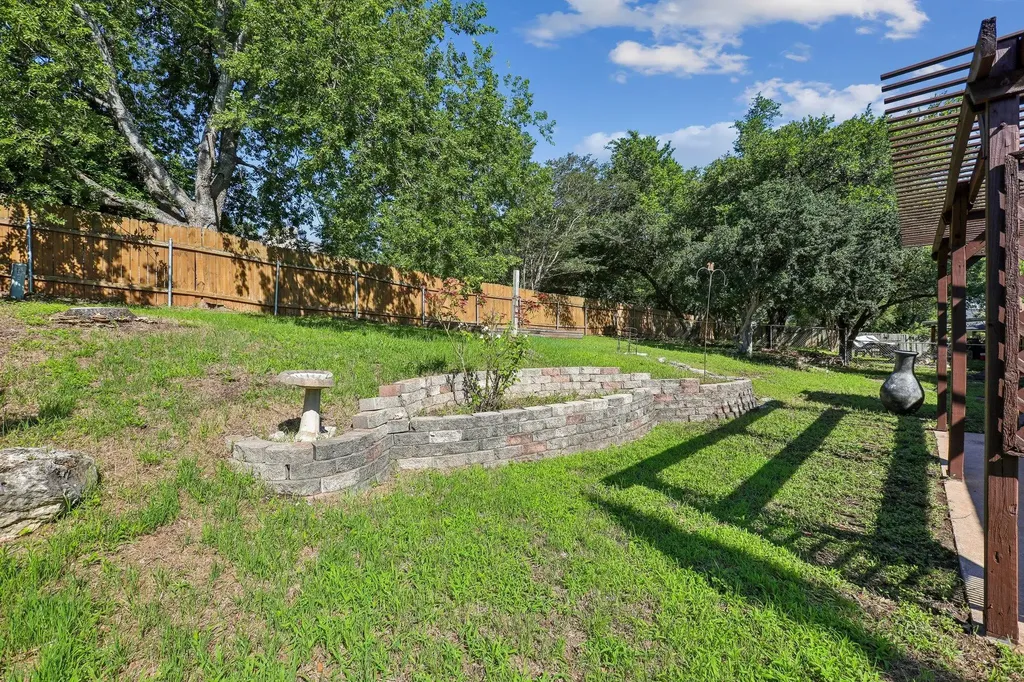 804 Spring Tree Street Round Rock TX 78681