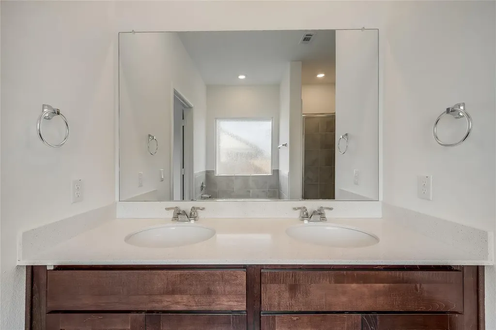 932 Mallow Road Leander TX 78641
