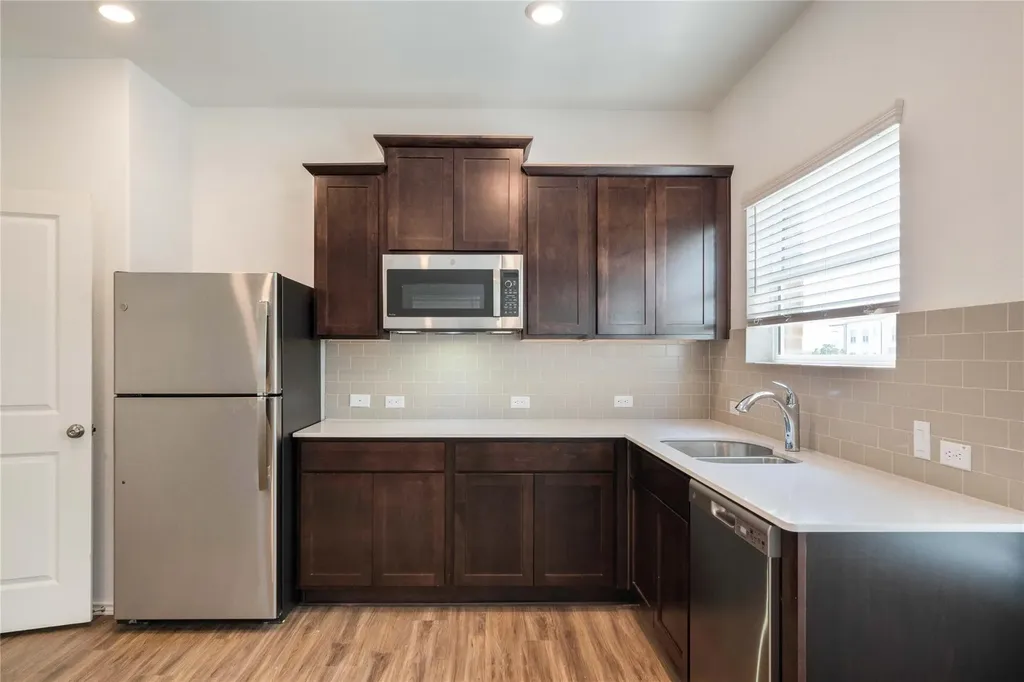 932 Mallow Road Leander TX 78641