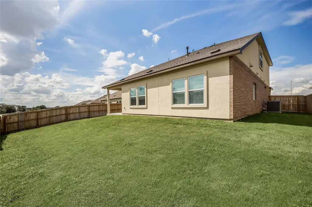 932 Mallow Road Leander TX 78641