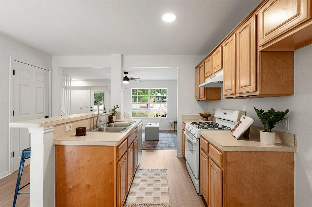 3003 Glen Rae Street Austin TX 78702