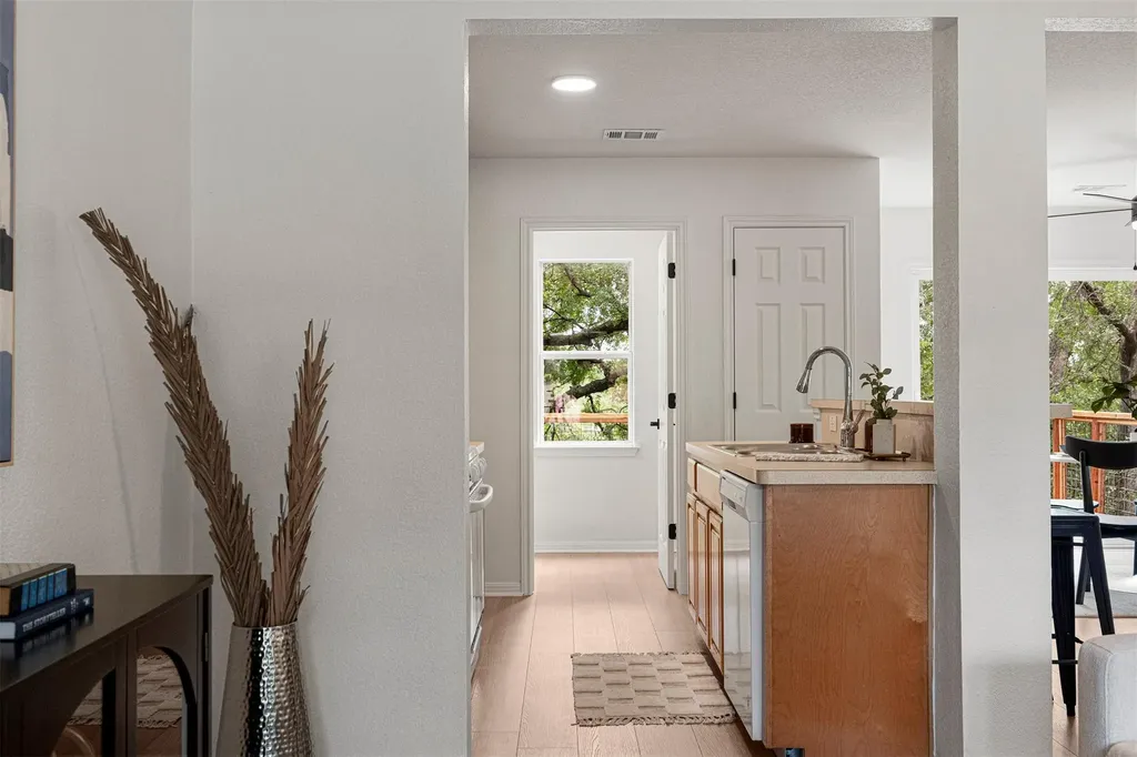 3003 Glen Rae Street Austin TX 78702