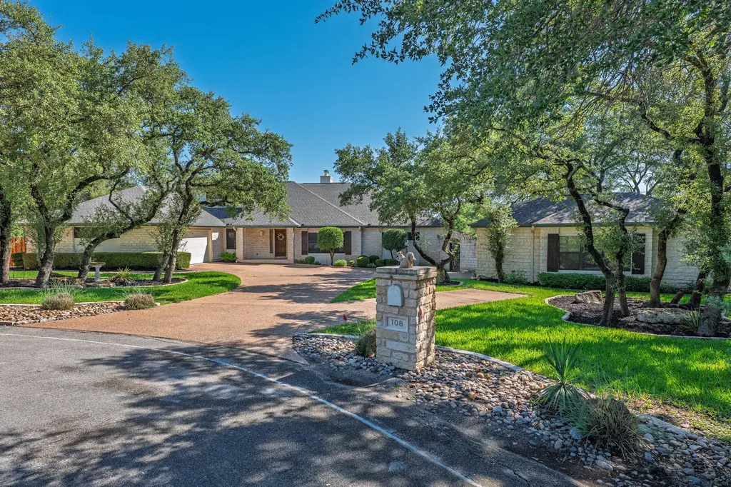 108 S El Reno Cove Lakeway TX 78734